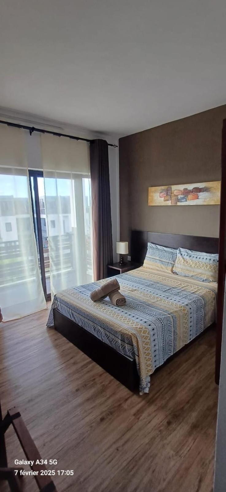 Le Binome Aparthotel Grand Baie Bagian luar foto