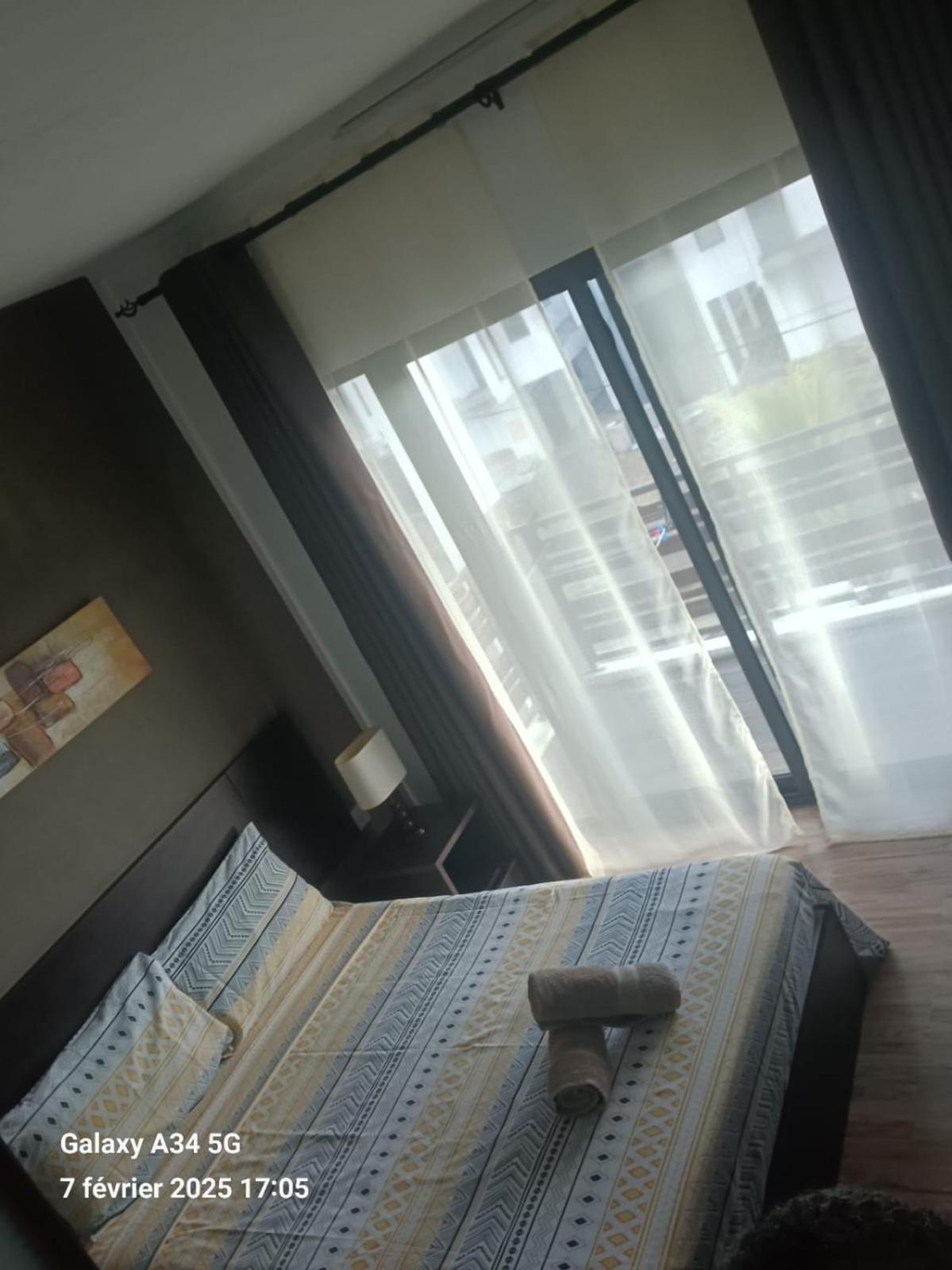 Le Binome Aparthotel Grand Baie Bagian luar foto